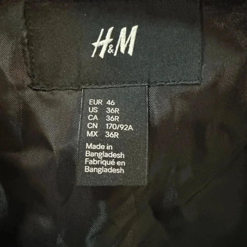 Men's H&M Black Vest Size 36R